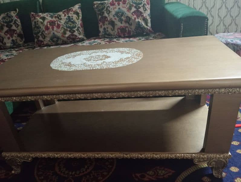 center Table used Only 2 months 1