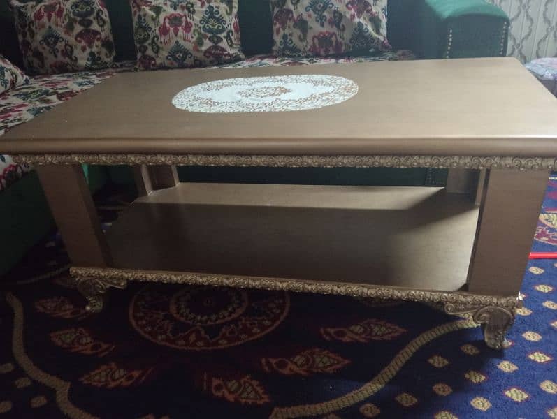 center Table used Only 2 months 2