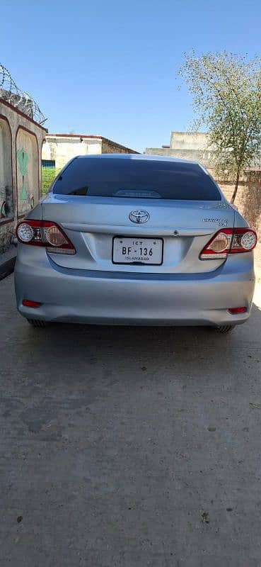 Toyota Corolla GLI 2013 1