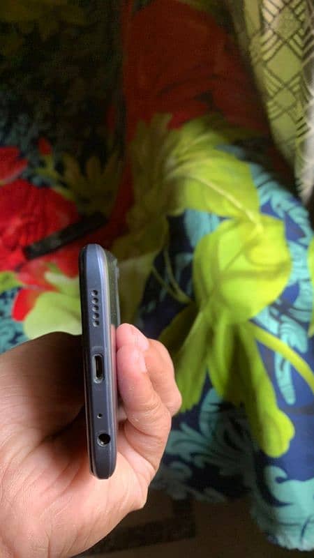 TECNO SPARK 8C 1