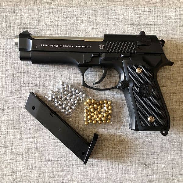 Berrata 92fs Spring Powered Airosft toy gun 0