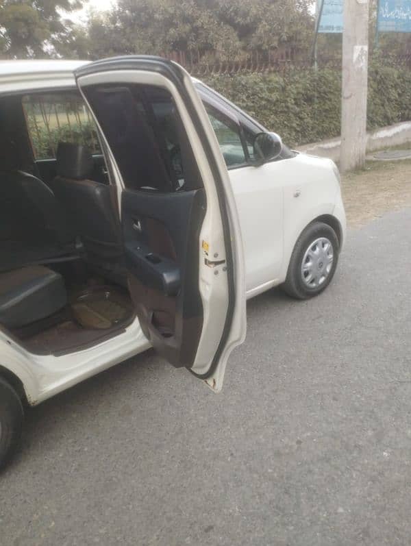 Nissan Moco 2012 13