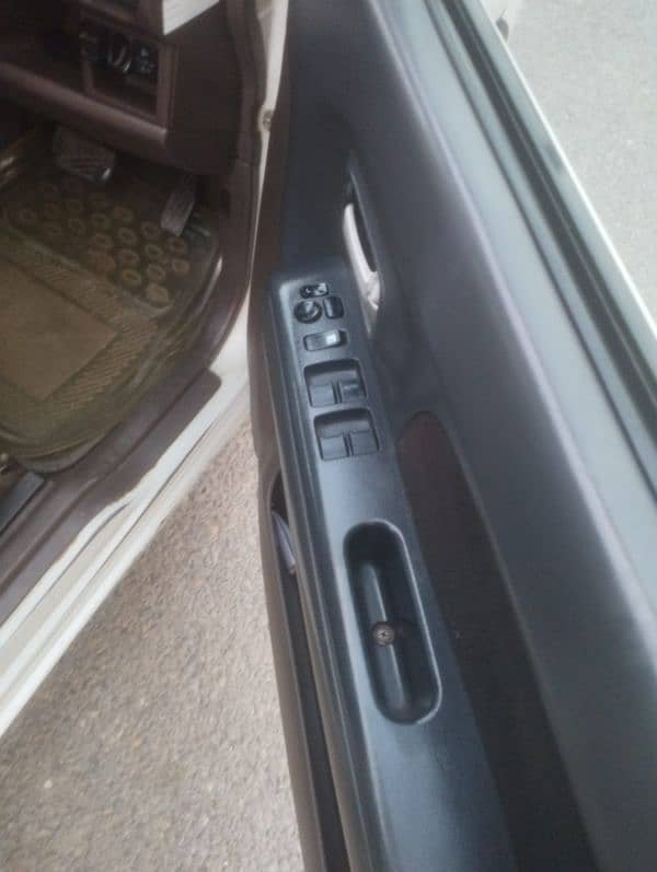 Nissan Moco 2012 19