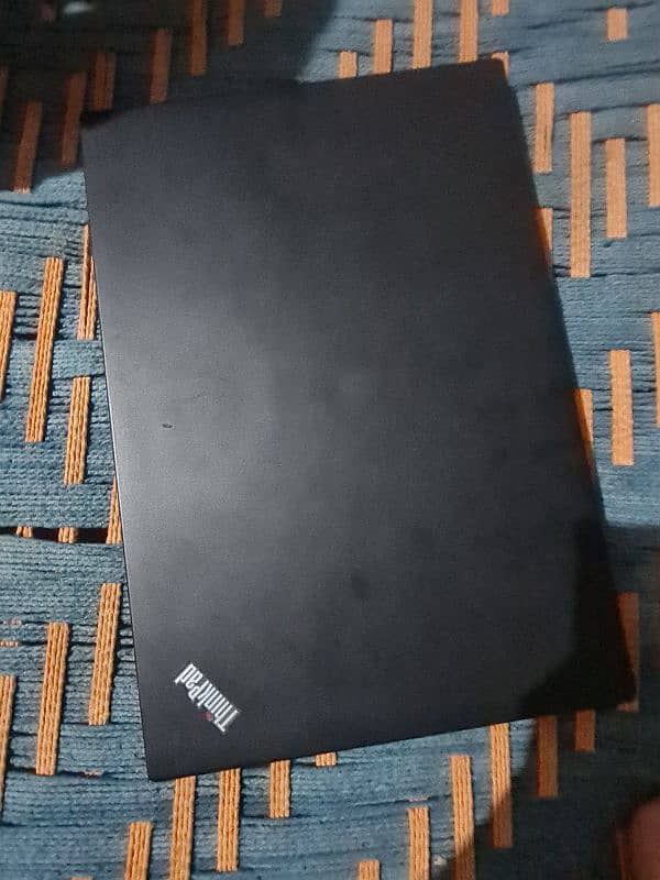 Lenovo ThinkPad t460 Ddr4gb Ram, SSD256 with new condition 5