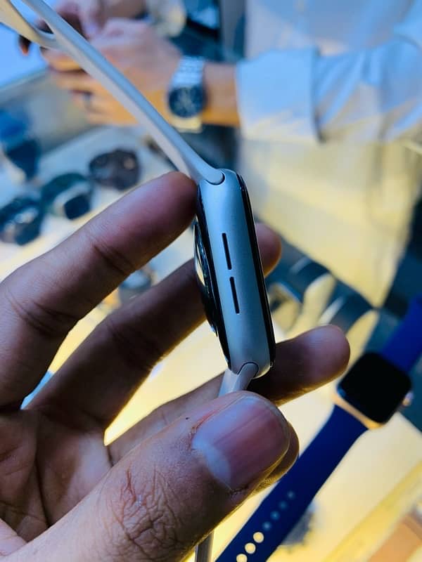 apple wtach series 5 44mm size 2