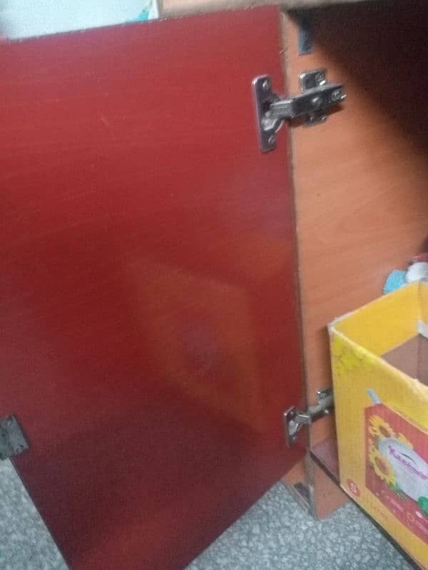 good condition table 3