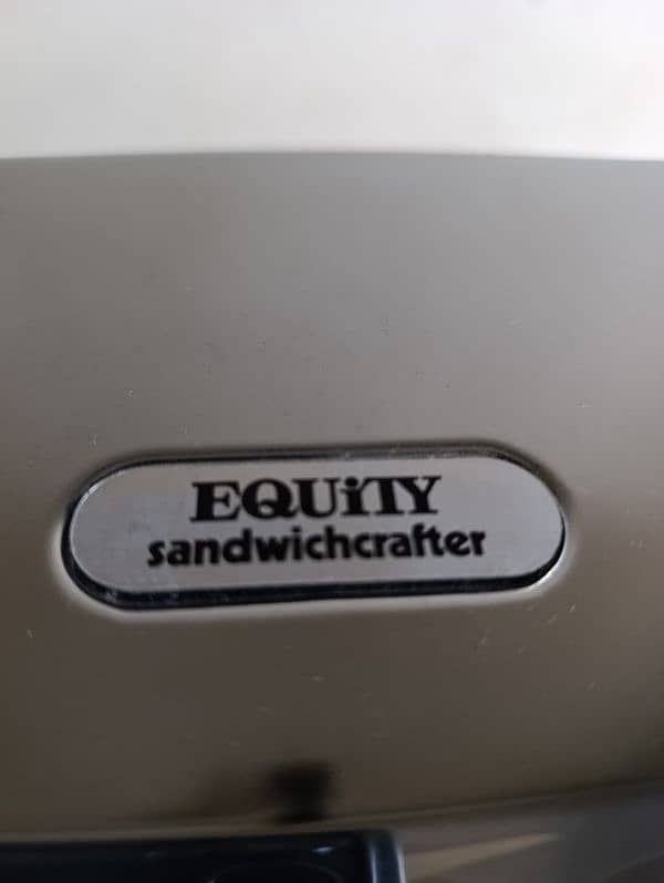 equity Sandwich maker 1