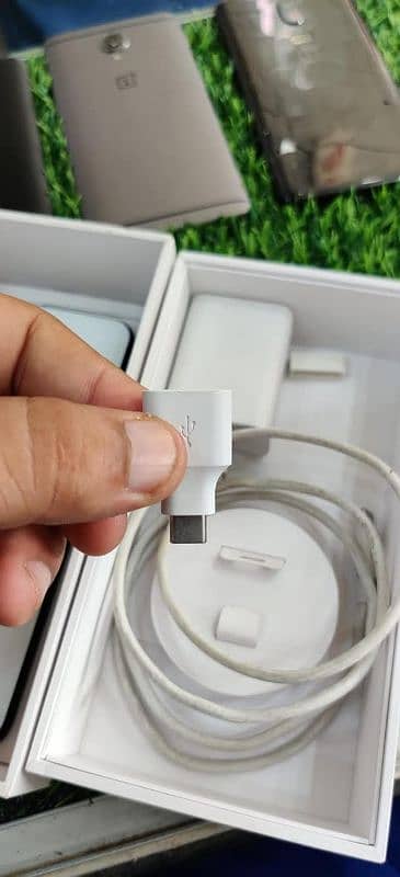 Google pixel 4xl PTA Approved 03357519076Watsapp 1
