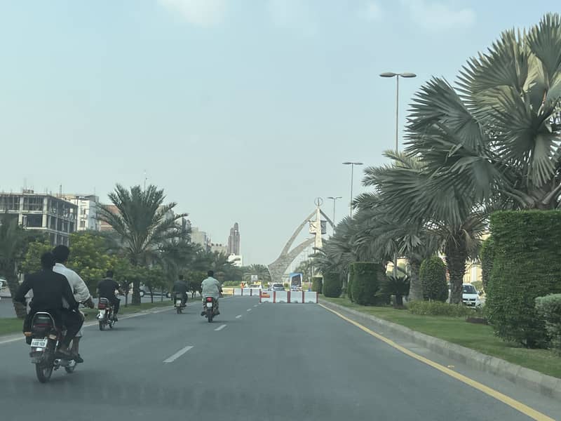 COMMERCIAL PLAZA UNDER CONSTRUCTION OPPOSITE ABS TOWER1, AVAILABLE FOR SALE AS IT IS CONDITION 9