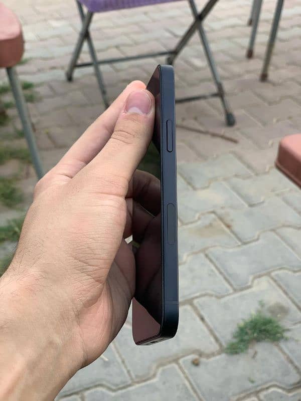 I phone 12 3
