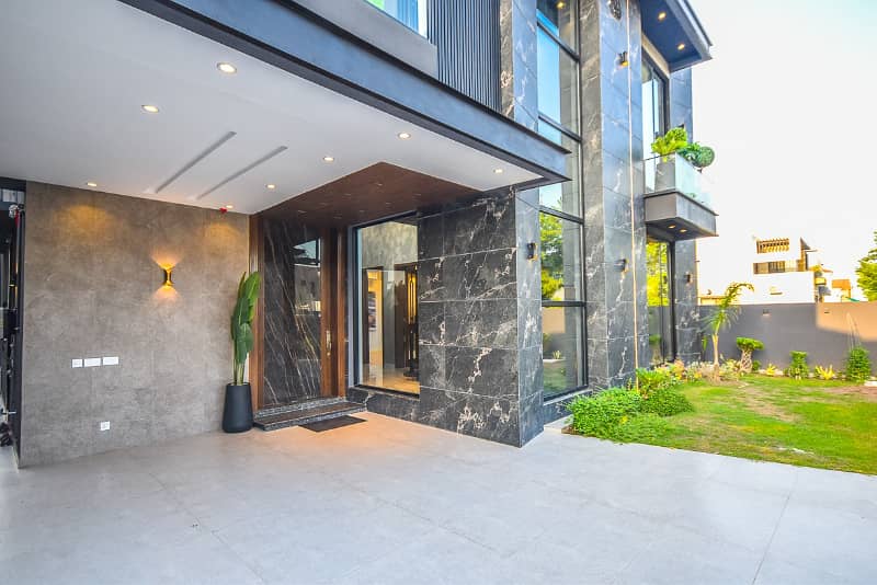 Presenting a Beautifully Designed 10 Marla House that Combines Comfort and Elegance 1