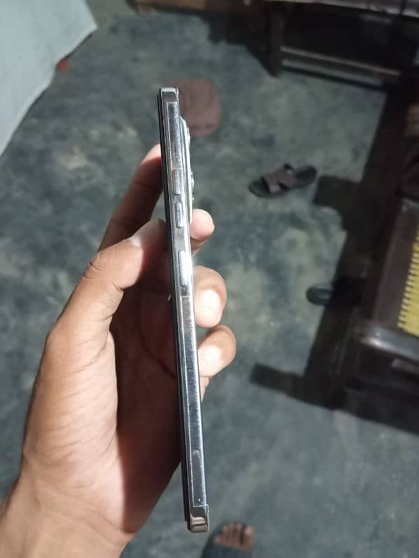 Tecno Spark 30 pro (10months warranty} 3