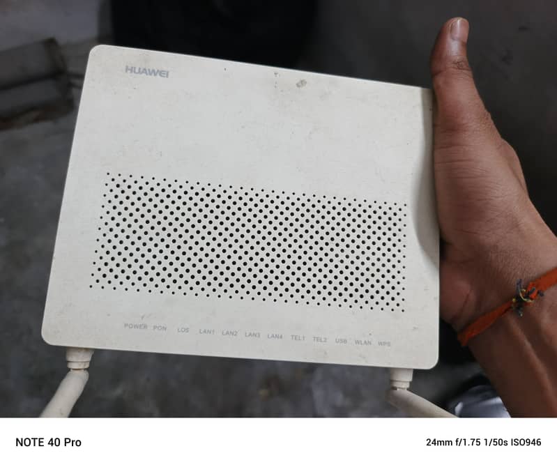 HG8245H XPON Router 1