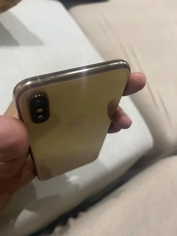iphone xs pta approved used very good condition 256gb storage 3