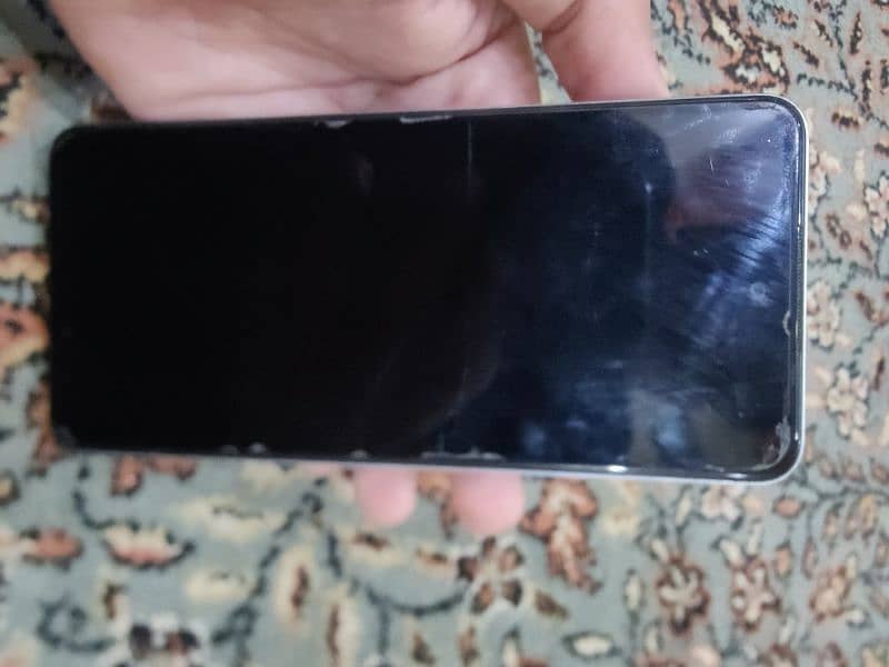 Infinix smart 8 4/64 Pta Approved 3