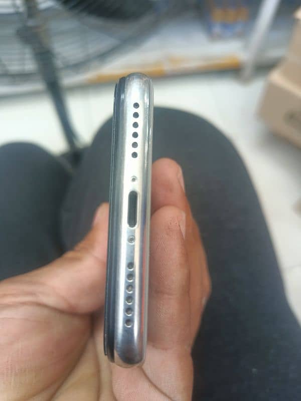 Iphone X ( 256gb) 10by10 bas panel change but all ok 1