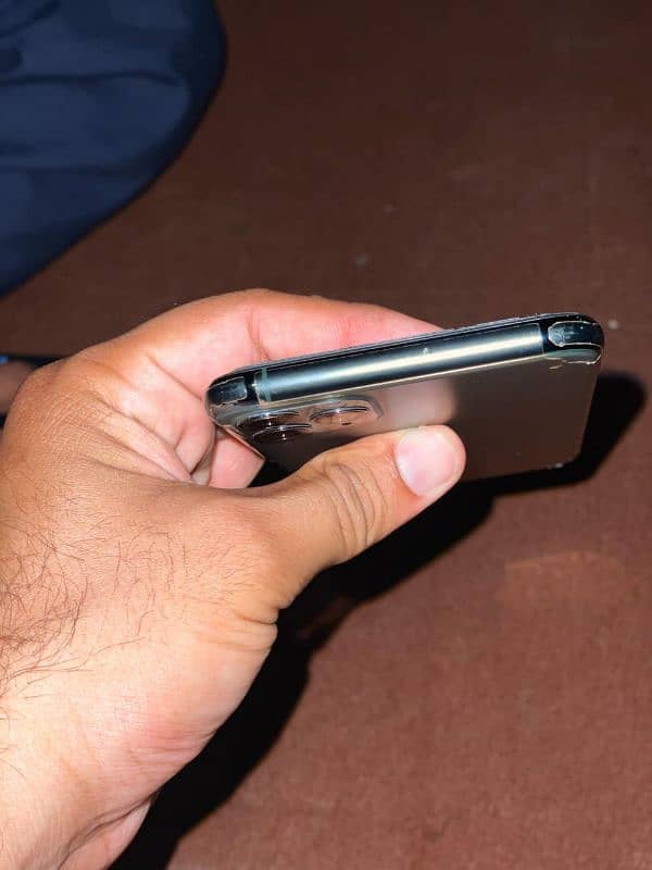 iPhone 11pro max 512 gb non pta fu 3