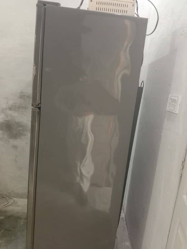 dawlance large size refrigerator 12