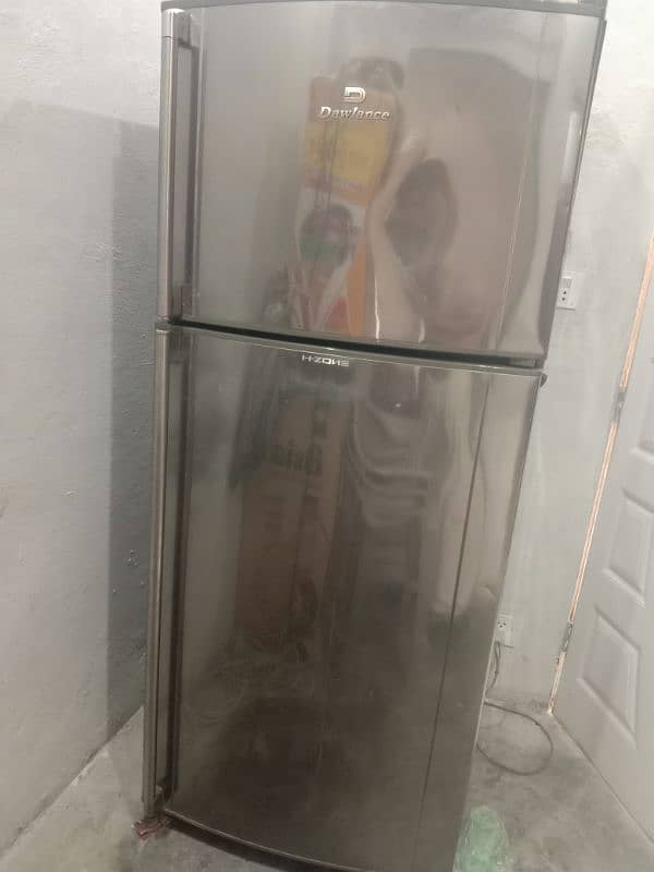 dawlance large size refrigerator 13