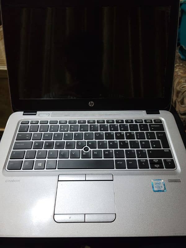 Hp EliteBook 820 G3 Core i5 6th generation 1