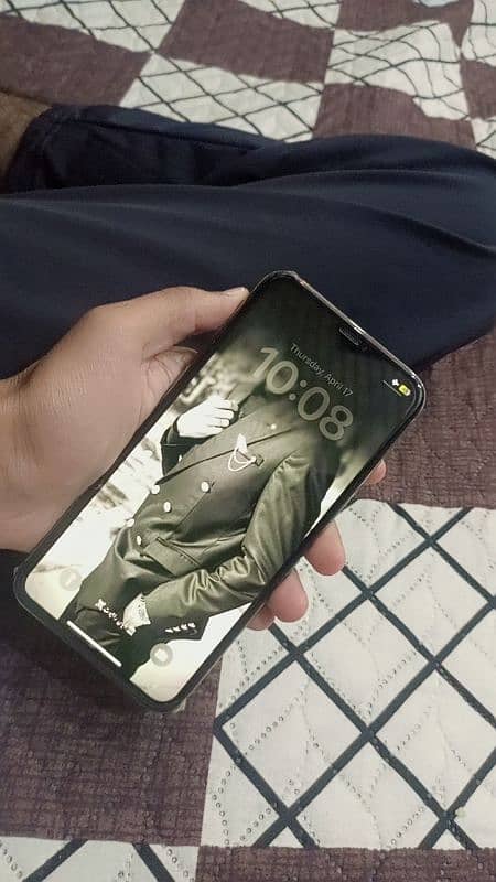 iphone xs max 1