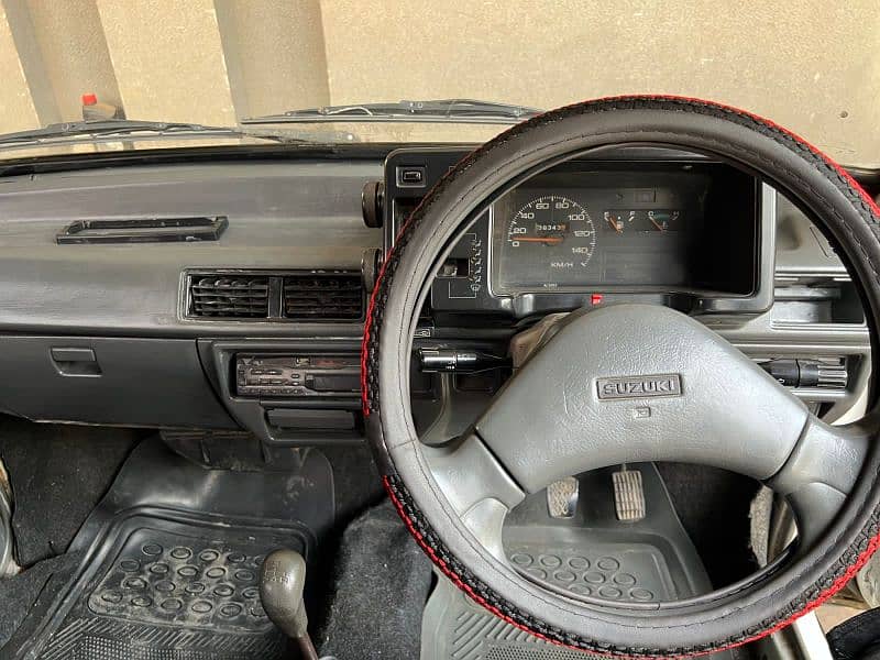 Suzuki Mehran 2011 2