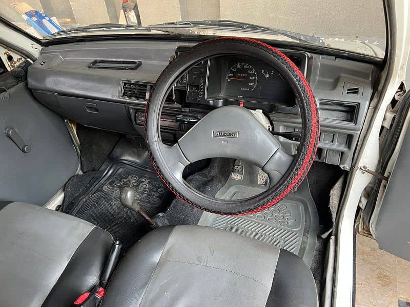 Suzuki Mehran 2011 4