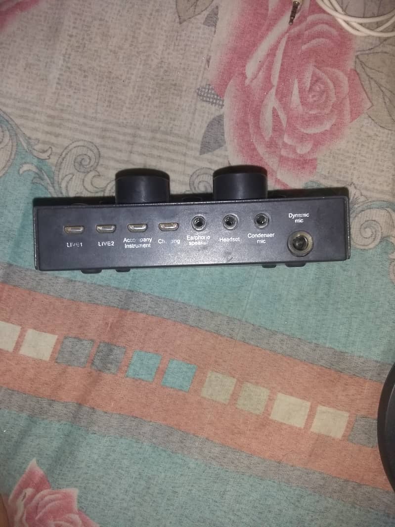 V8 Live sound card 0