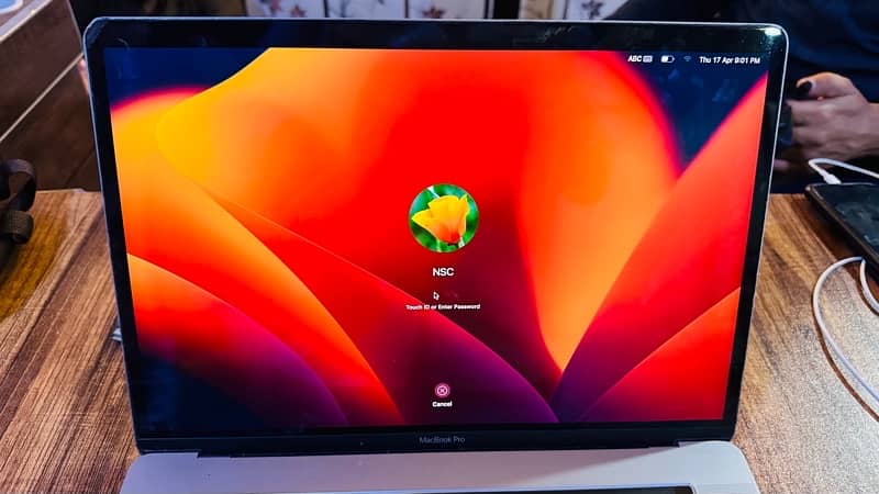 Mac book Pro 2017 model with touch bar, intel i7, 512GB storage 3