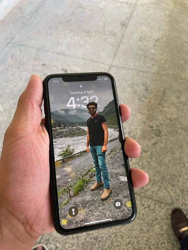 Iphone 11 NON PTA 5