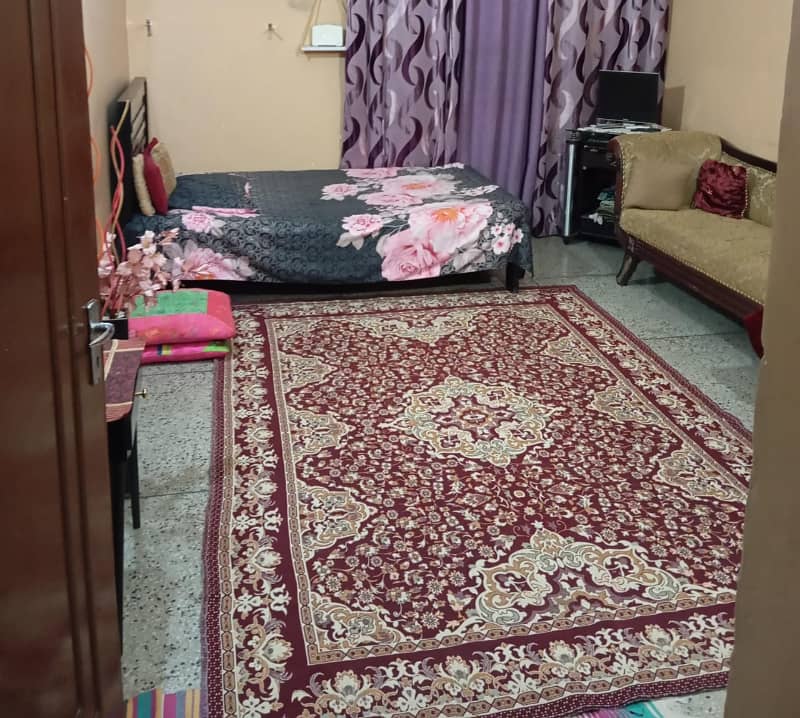 10 Marla House For Sale In Ravi Block Allama Iqbal Town Lahore 1