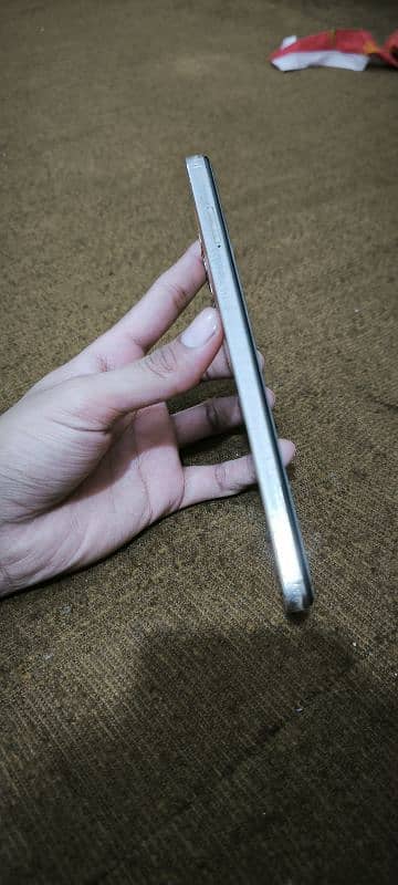 Infinix note 30 8+8/256 4