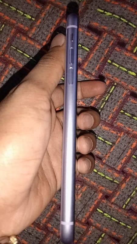 Iphone 11 non pta factory unlock, E-Sim time available 2