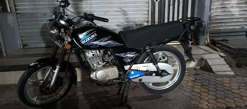 I give you good price bohat ala bike hai koi km nahi hai 7