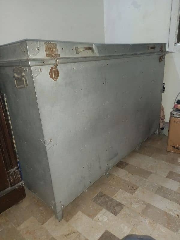 Full size trunk motti chaddar 3