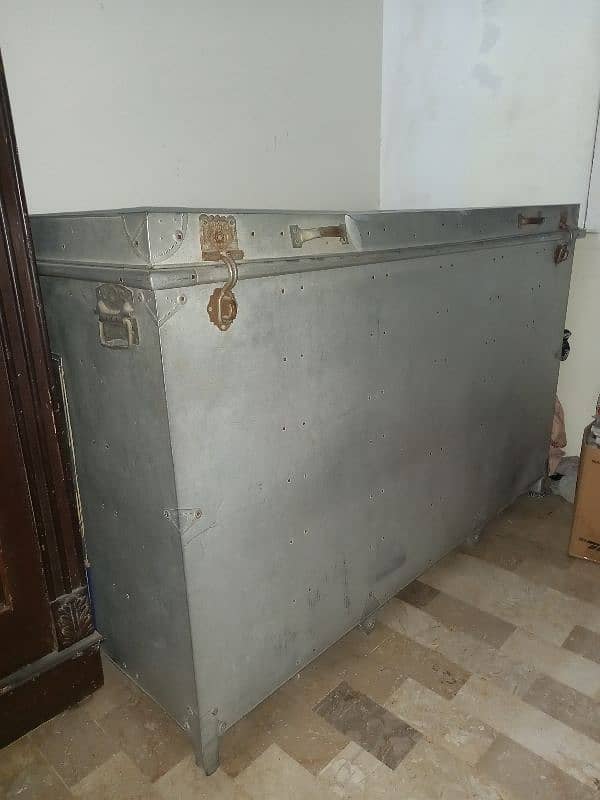 Full size trunk motti chaddar 4
