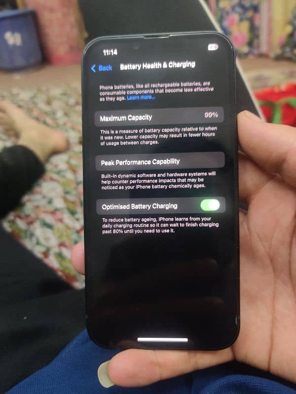 iphone 14 with in warranty 6