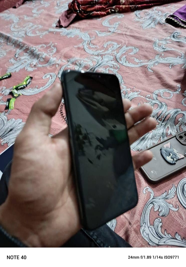 I phone 11 pro max non pta 0