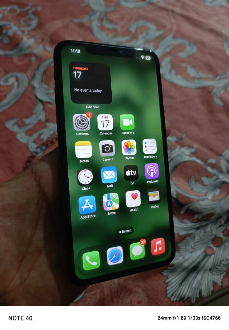 I phone 11 pro max non pta 3