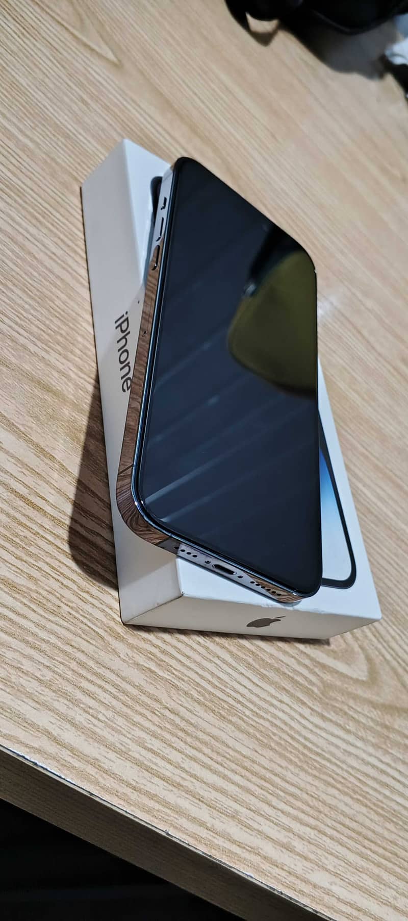 iPhone 14 Pro Max – 128GB – Unlocked – Non-PTA – Excellent Condition 3