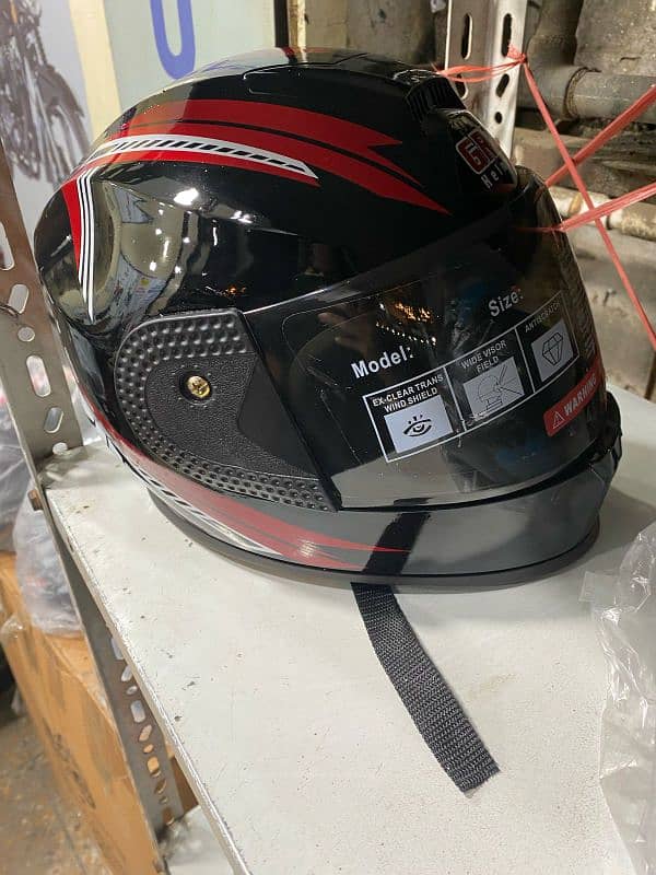 HELMET AVAILABLE AT DISCOUNT RATE 2