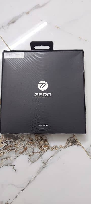 Zero icon smart watch round dile size = 1.32" TFT HD 2