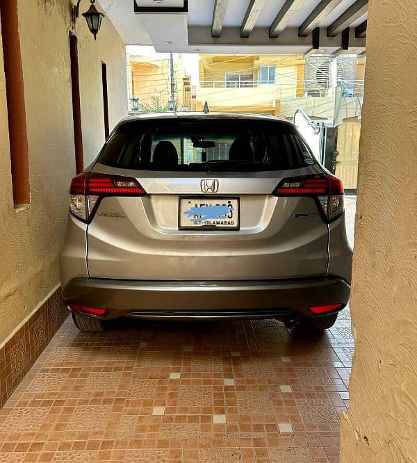 Honda Vezel 2017 3