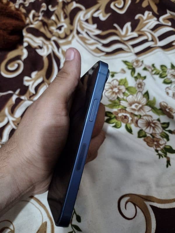 iphone 13 mini 10/10 4