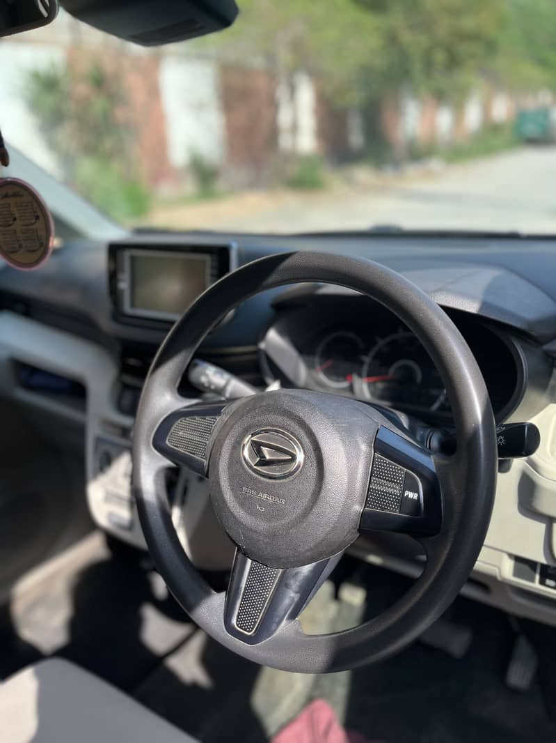 Datsun Move 5