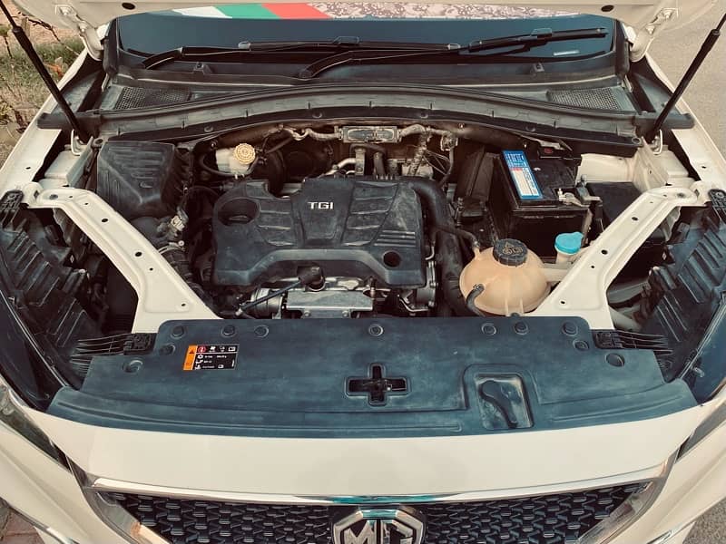 MG HS 2021 1.5 Turbo Trophy Edition 8