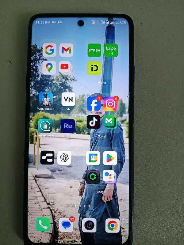 Infinix note 10 pro with charger 0