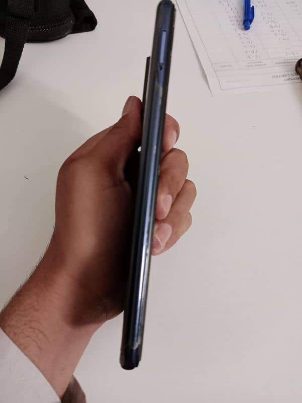 Infinix note 10 pro with charger 1
