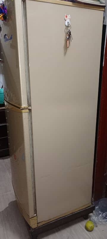 fridge used in good condition 5