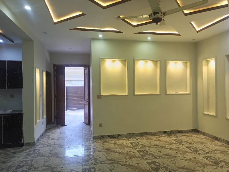 8 Marla Brand New Beautiful Upper Portion For Rent At Reasonable Price 0